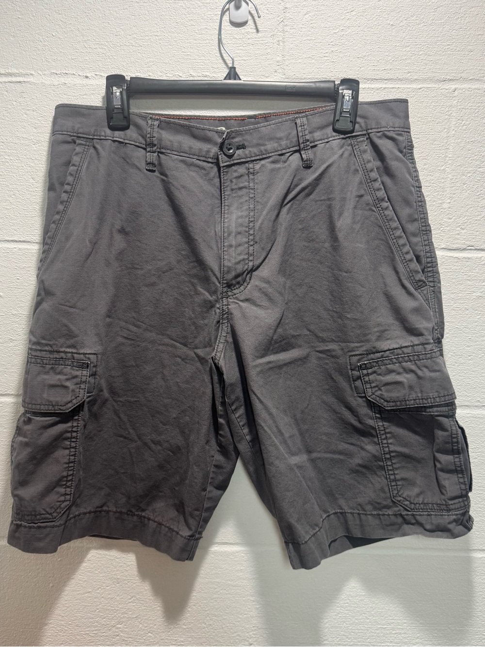 Eddie Bauer Men’s Gray Cargo Utility Shorts Size 34